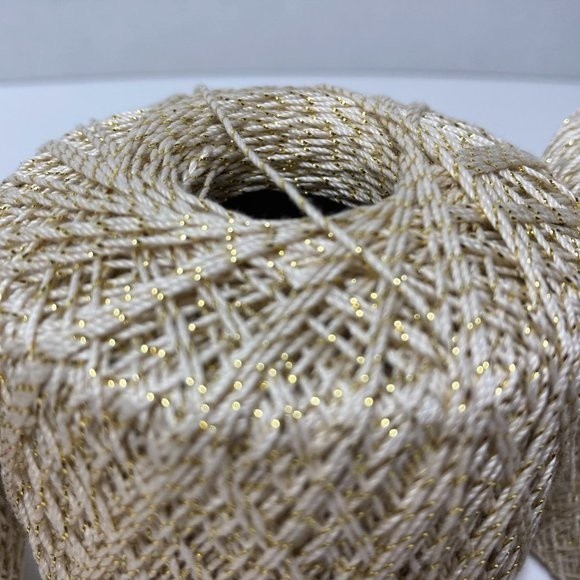 Aunt Lydia's Metallic Crochet Thread Natural/Gold - Picture 3 of 13